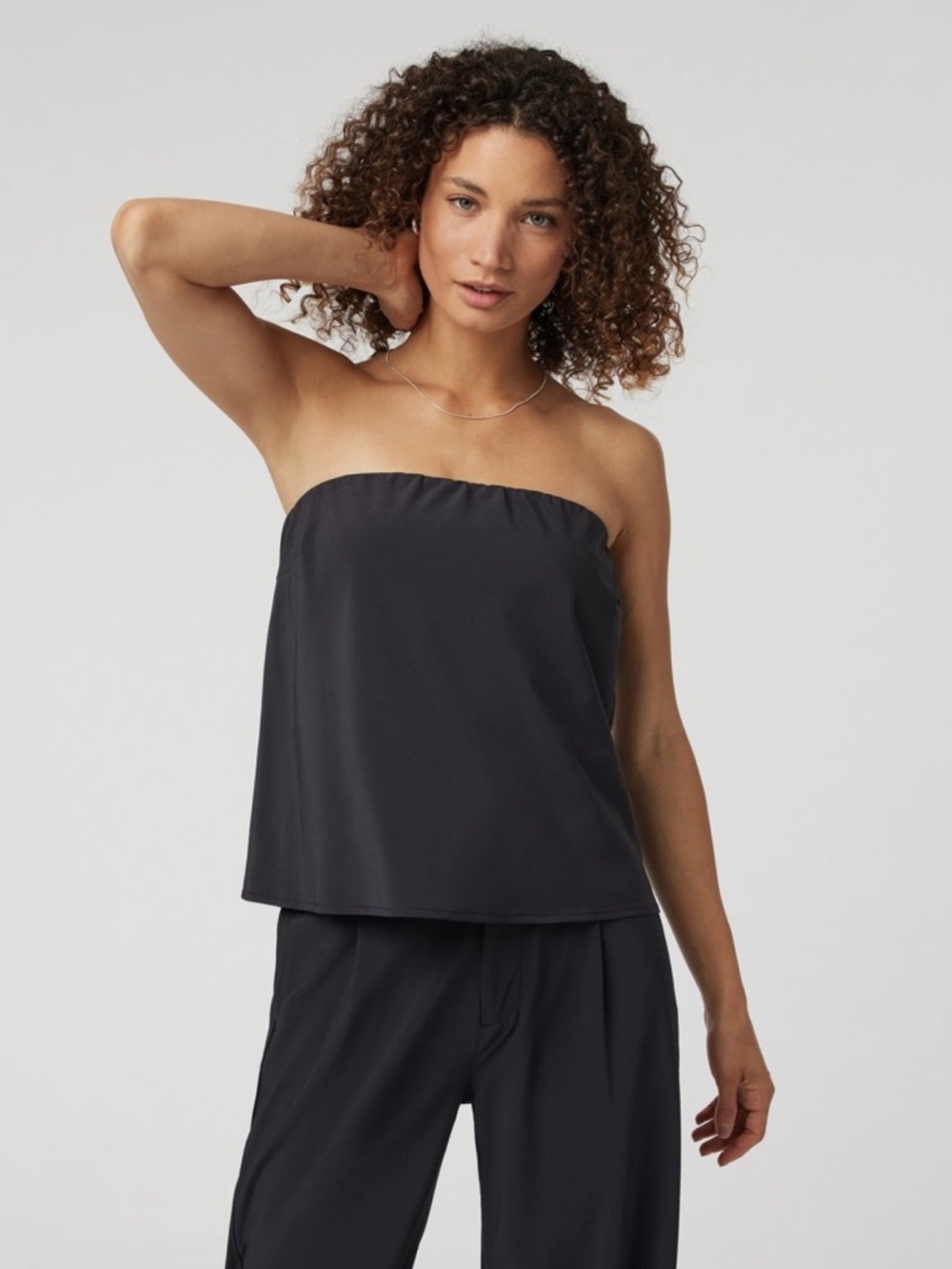 Vuori Villa Tube Top in Black Small